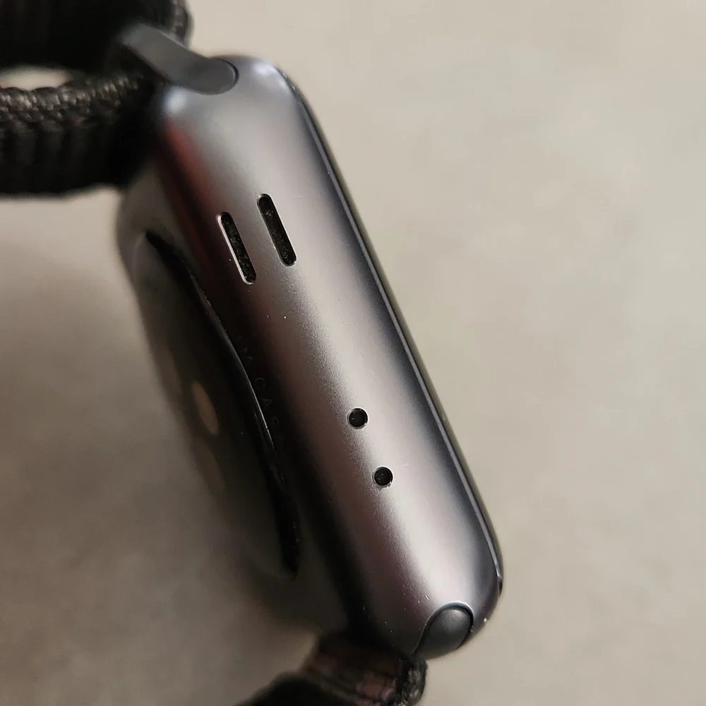 Apple Watch Series 3 - Black w Stretch Strap
